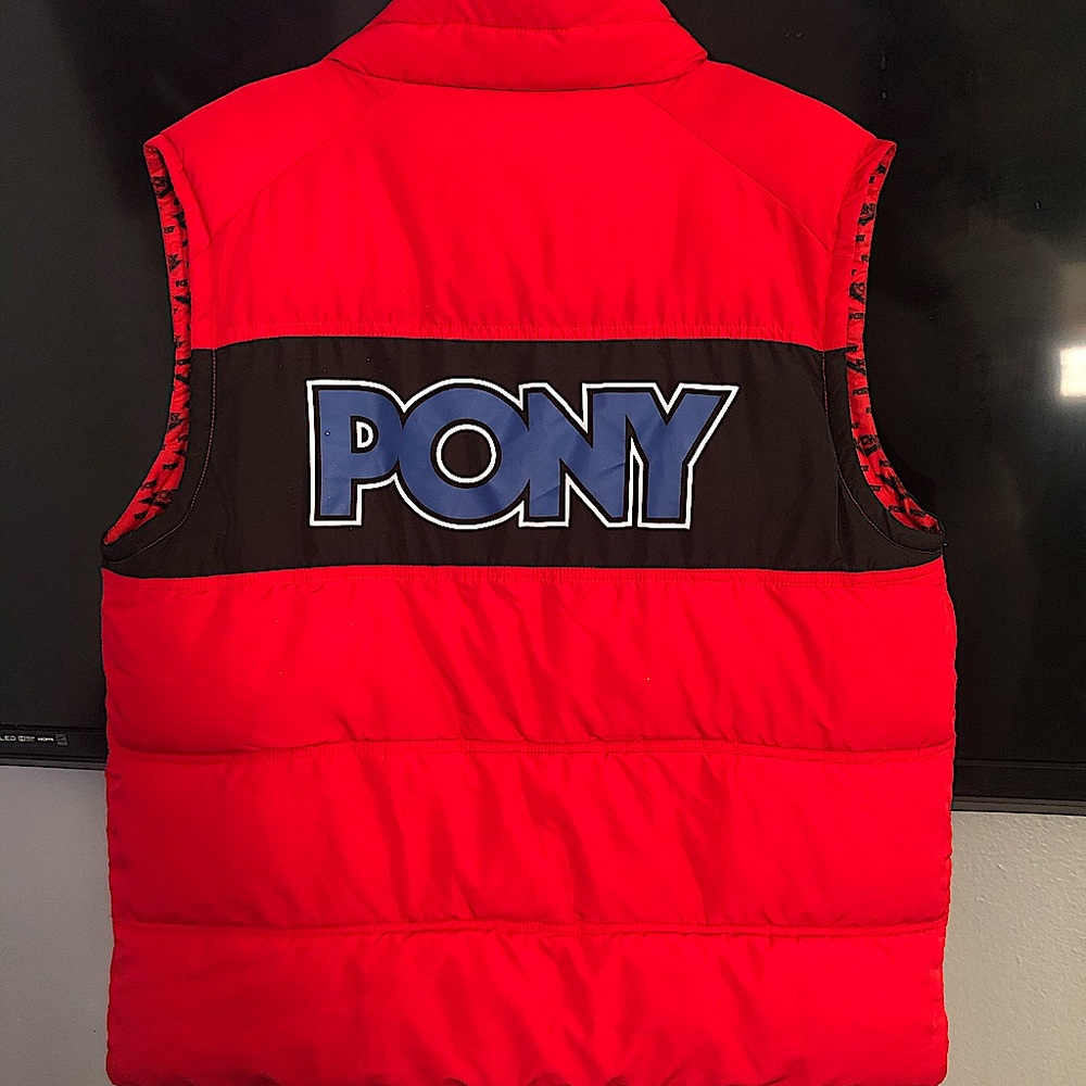 Pony Down vest Forever 21